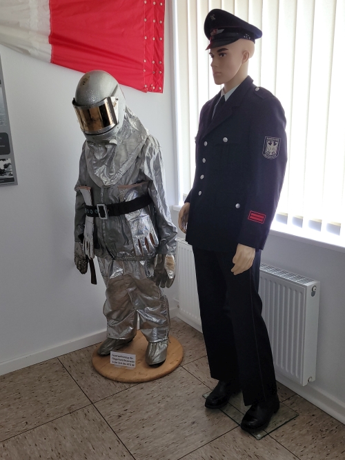 Feuerwehrmann in Uniform